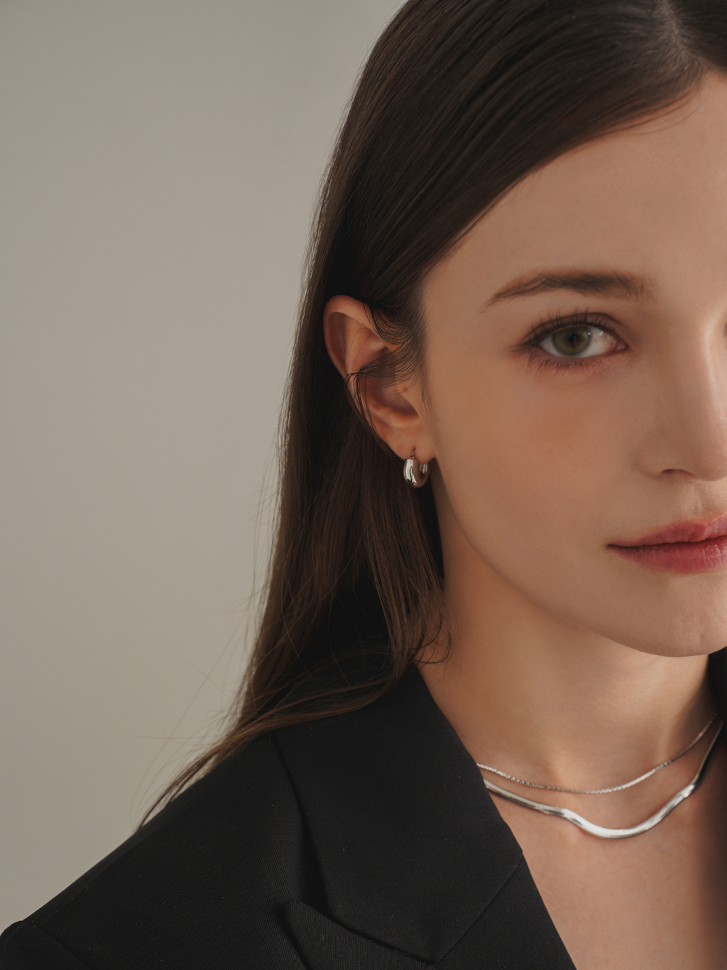 Tiny Round Earrings