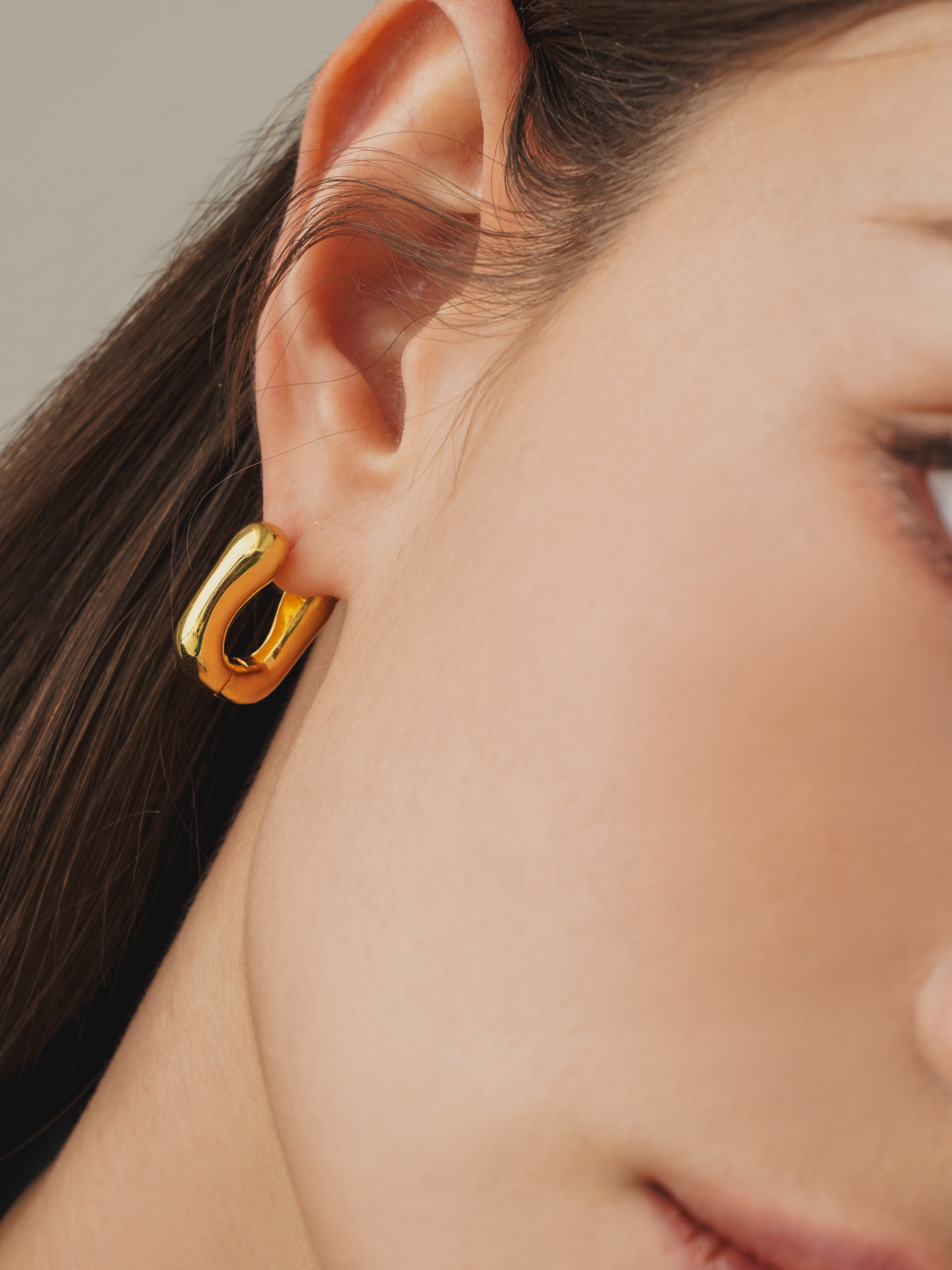 Square Bold Hoop Earrings