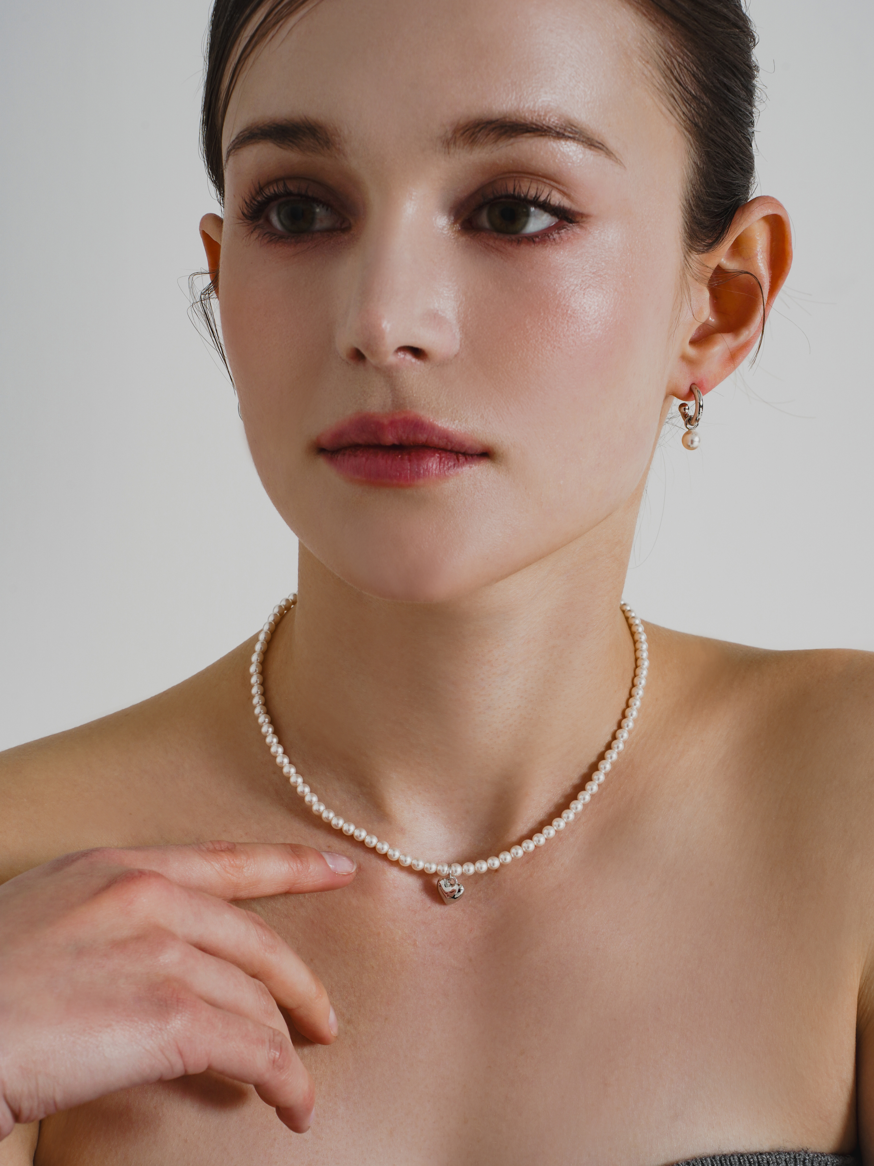 Drop Pearl Earrings
