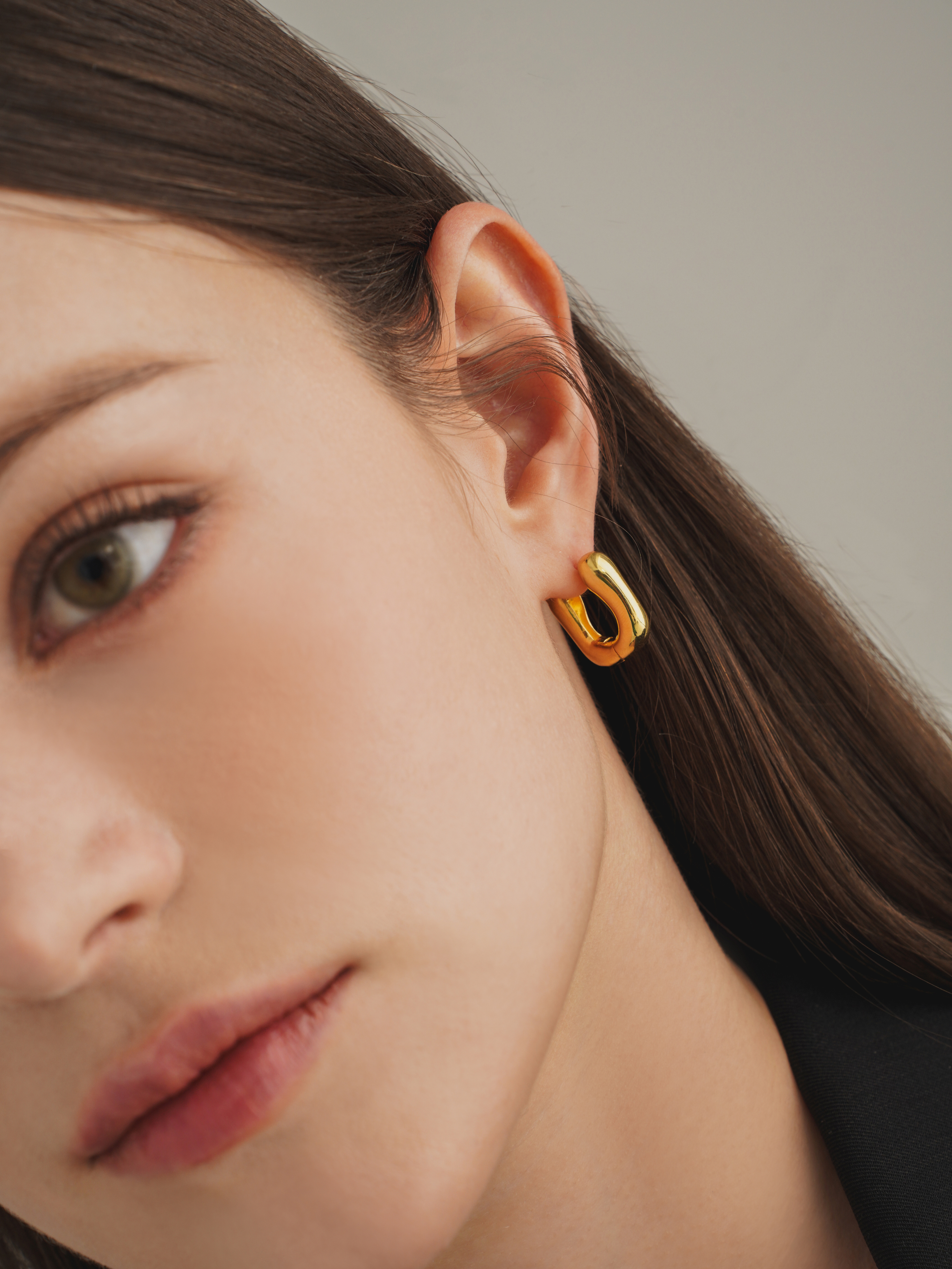 Square Bold Hoop Earrings