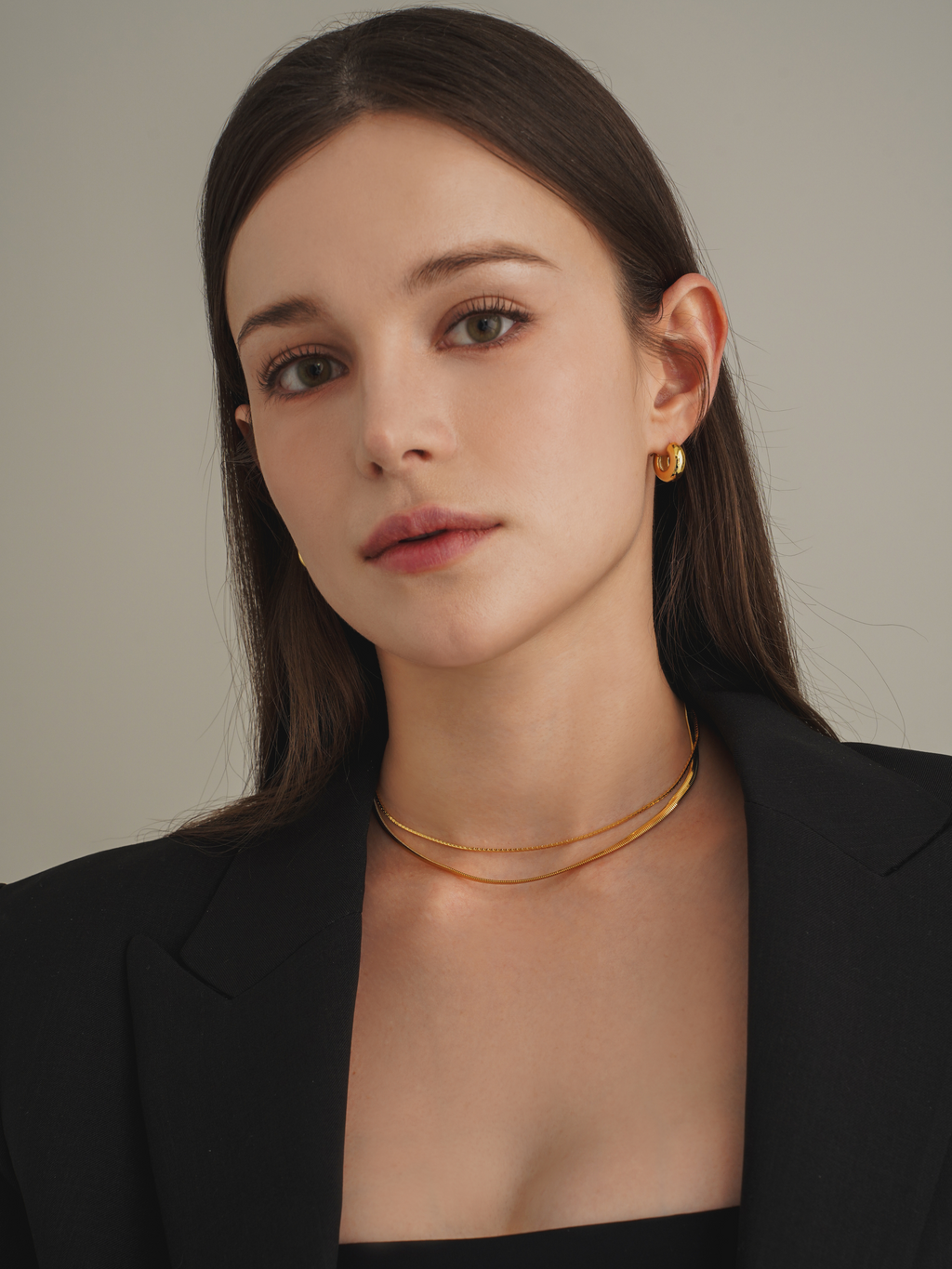 Tiny Round Earrings